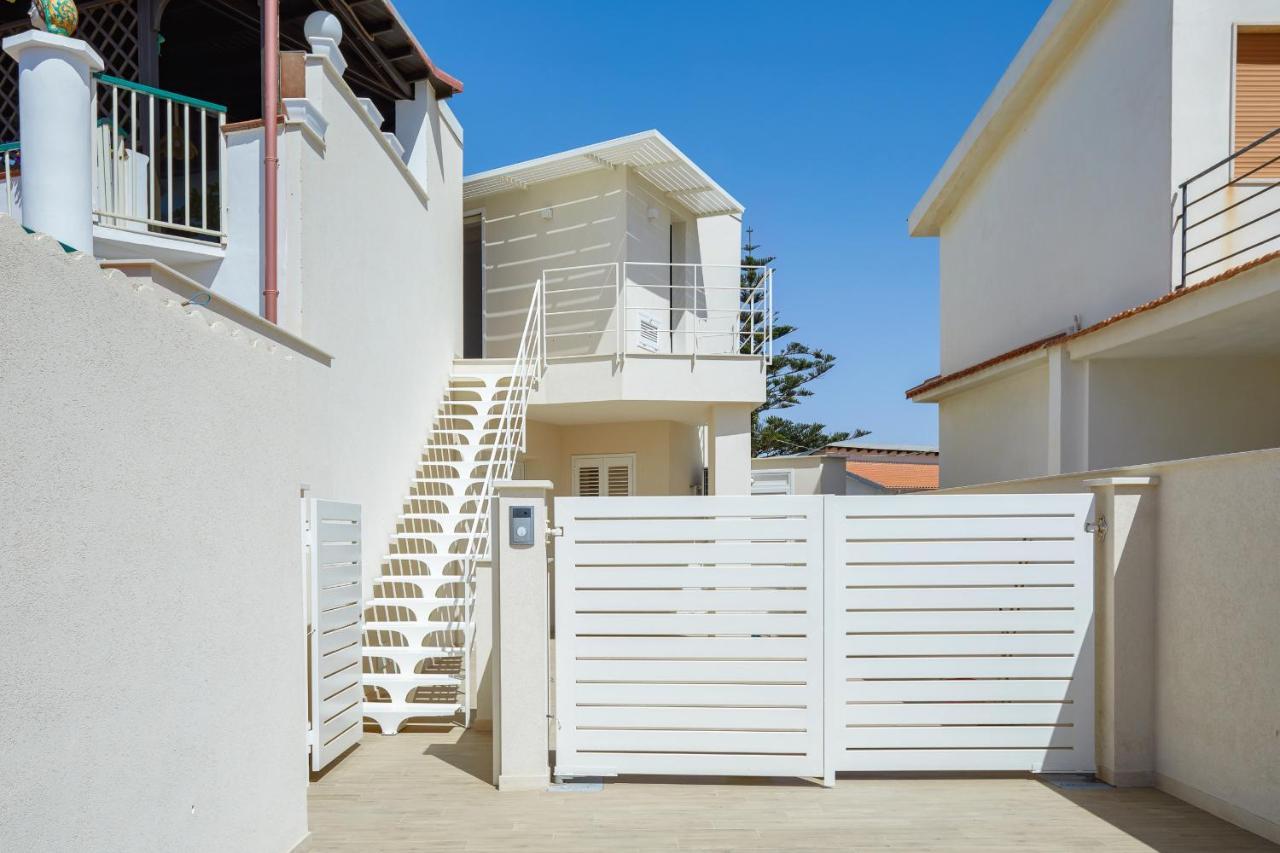 House On The Beach - Isulatravel Ispica Esterno foto